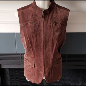 Live a Little Leather Vest🤎